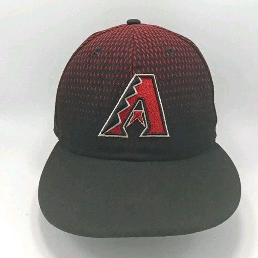 MLB New Era 59Fifty Diamond Collection Arizona Diamondbacks Fitted Hat Size 7